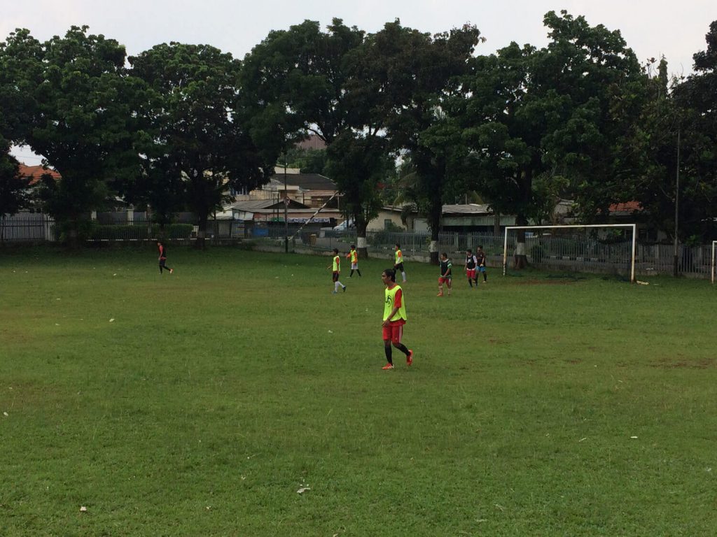 インドネシアのサッカー施設例