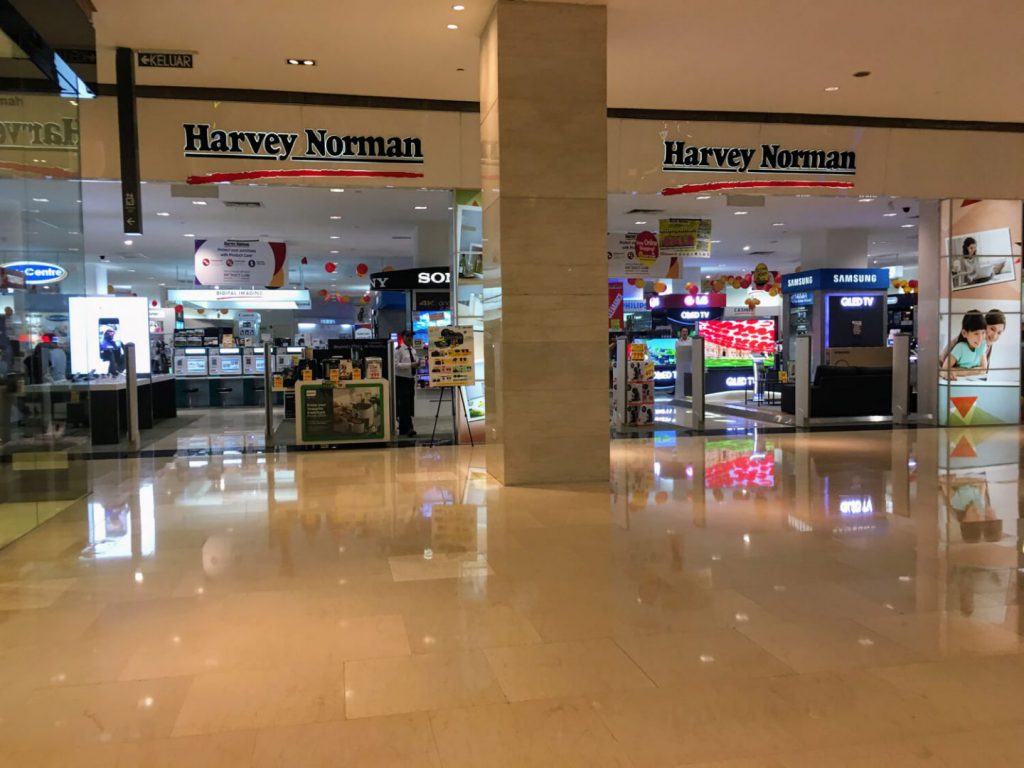 マレーシアの家電量販店