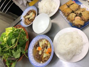 東南アジア　食事